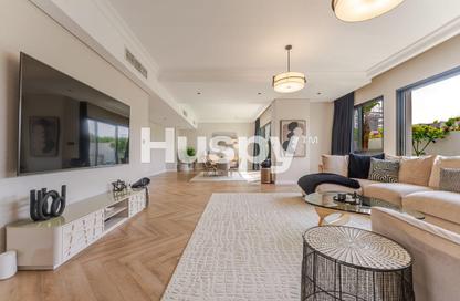 Villa - 6 - 7 for sale in Claret - Damac Hills 2 - Dubai