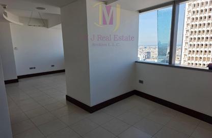 Apartment - 1 Bedroom - 2 Bathrooms for rent in Jumeirah Living - World Trade Centre Residence - World Trade Center - Dubai