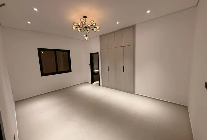 148626386 - Property Image 3