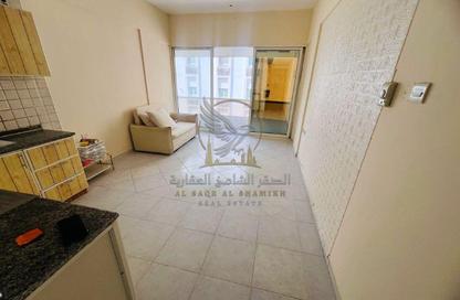 Apartment - Studio - 1 for rent in Al Mujarrah - Al Sharq - Sharjah