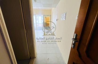 Apartment - Studio - 1 for rent in Al Mujarrah - Al Sharq - Sharjah Apartment - Studio - 1 for rent in Al Mujarrah - Al Sharq - Sharjah