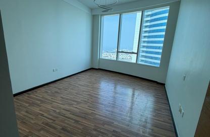 Apartment - 2 - 3 for rent in Blue Tower - Al Majaz 3 - Al Majaz - Sharjah Apartment - 2 - 3 for rent in Blue Tower - Al Majaz 3 - Al Majaz - Sharjah