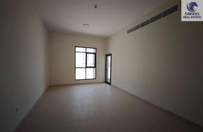 Apartment - 2 Bedrooms - 3 Bathrooms for rent in Dafan Al Nakheel - Ras Al Khaimah