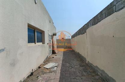 Land - Studio for rent in Ali Mousa Building - Al Sajaa Industrial - Al Sajaa - Sharjah