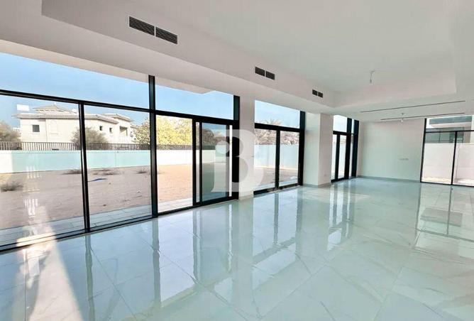 Single Row | Vastu | Vacant soon — photo 3
