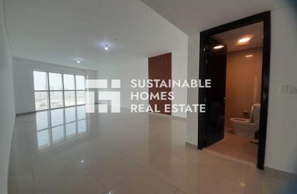 Apartment - 2 - 3 for rent in RAK Tower - Marina Square - Al Reem Island - Abu Dhabi