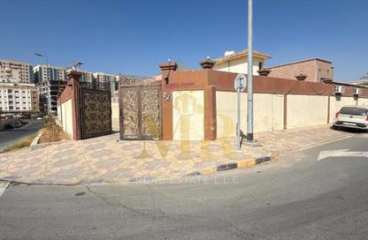 Villa - 3 Bedrooms - 5 Bathrooms for sale in Al Hamidiya 1 - Al Hamidiya - Ajman