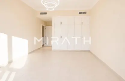 Villa - 4 Bedrooms - 4 Bathrooms for rent in Jumeirah 1 Villas - Jumeirah 1 - Jumeirah - Dubai