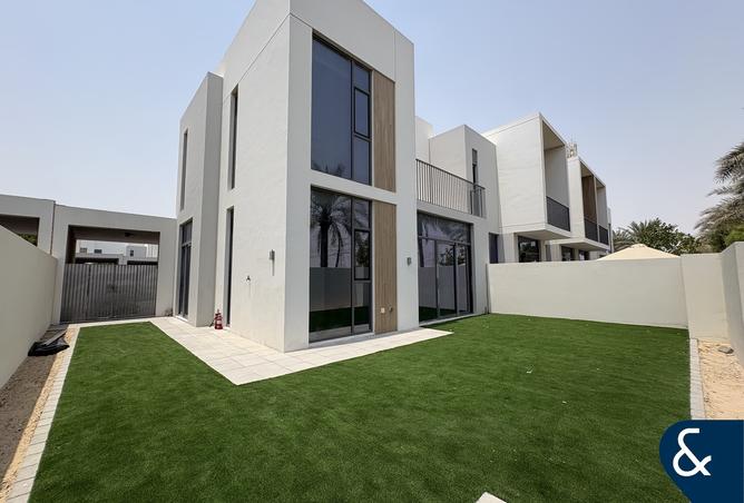 121553080 - Property Main Image
