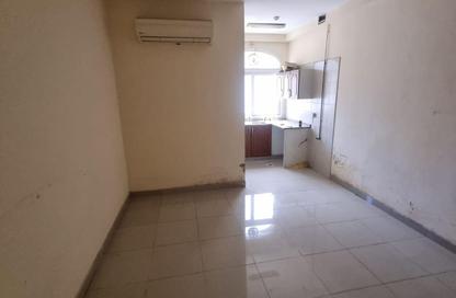 Apartment - Studio - 1 Bathroom for rent in Al Ghuair - Al Gharb - Sharjah