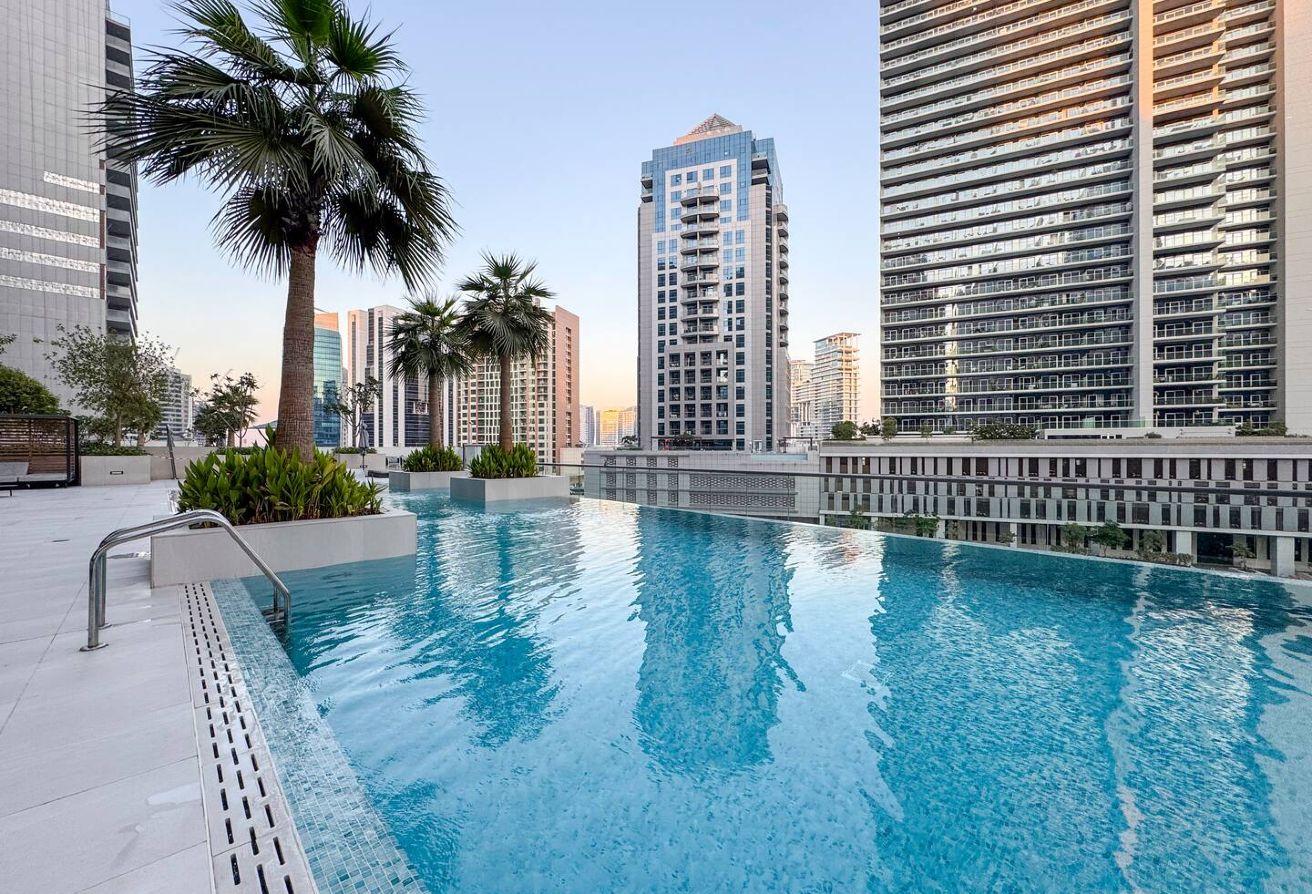 FULLY FURNISHED | VACANT SOON | UPGRADED photo 11