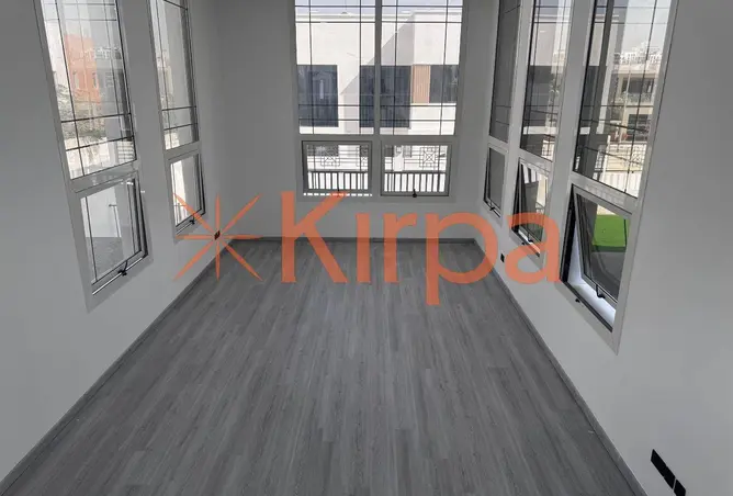 153751784 - Property Image 3