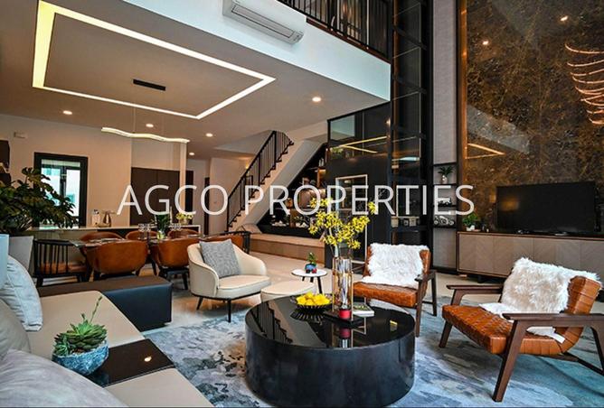 74255968 - Property Image 2