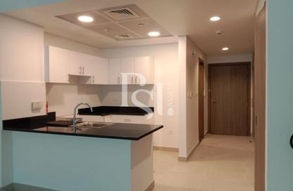 Apartment - Studio - 1 for rent in Park View - Saadiyat Island - Abu Dhabi