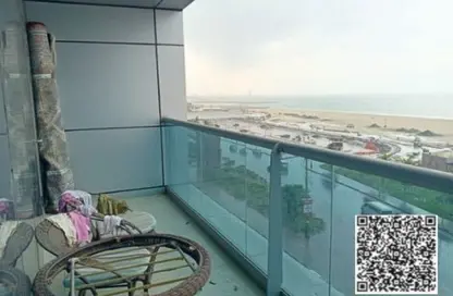 شقة - غرفة نوم - 2 حمامات للبيع في مساكن كورنيش عجمان - طريق كورنيش عجمان - عجمان