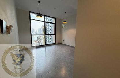 Apartment - 2 Bedrooms - 3 Bathrooms for rent in Al Khan Corniche - Al Khan - Sharjah
