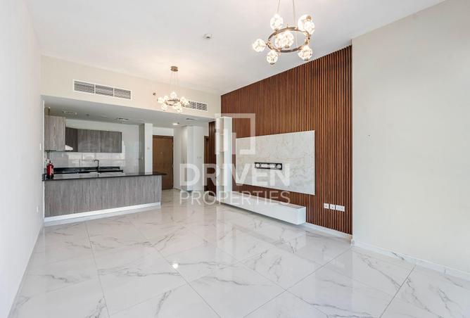 81947954 - Property Main Image