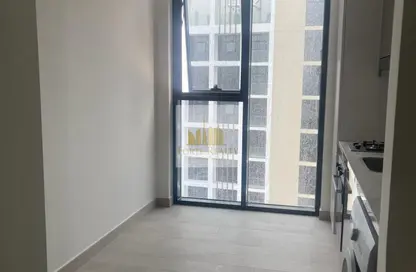 Apartment - 1 Bathroom for rent in Azizi Riviera 41 - Azizi Riviera - Meydan One - Meydan - Dubai