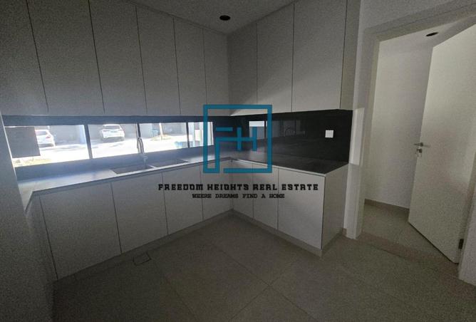 81117515 - صورة العقار 2