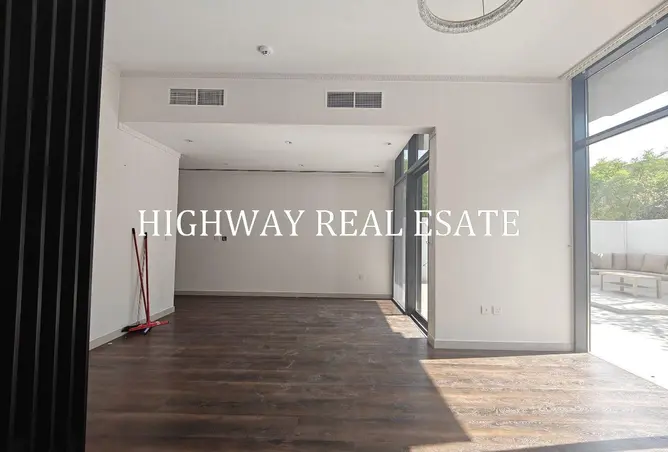 165566532 - Property Image 2