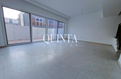 Townhouse - 4 - 4 for sale in Verona - Damac Hills 2 - Dubai Townhouse - 4 - 4 for sale in Verona - Damac Hills 2 - Dubai