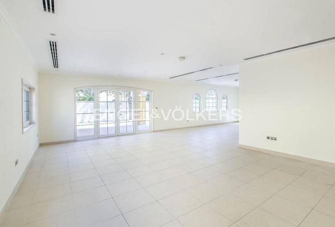 144613487 - Property Image 2