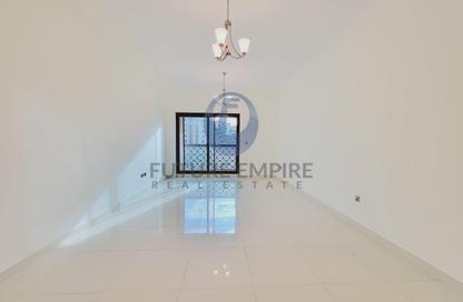 Apartment - 2 Bedrooms - 3 Bathrooms for rent in Emerald Jadaf 1 - Al Jaddaf - Dubai