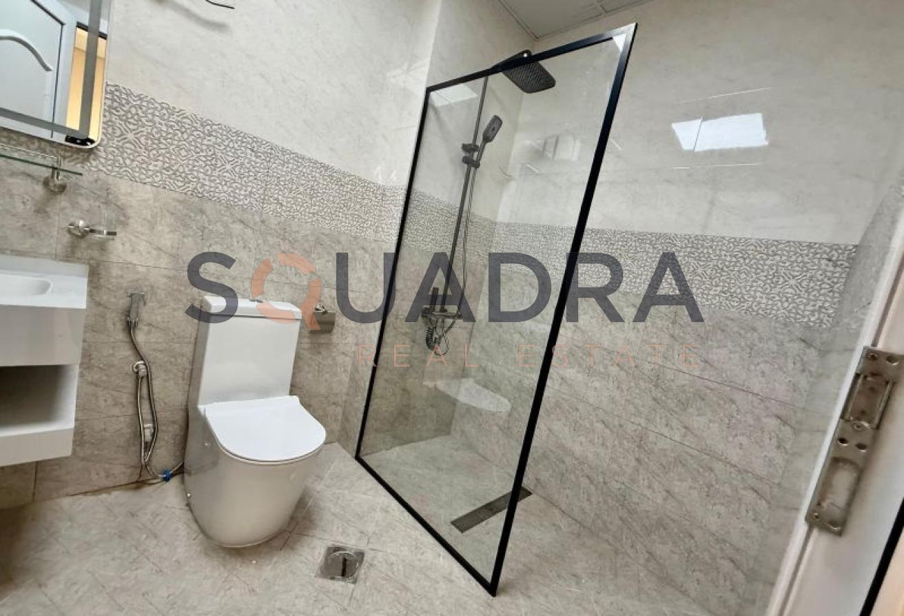 Spacious Family Home | Brand New | Easy Access photo 21