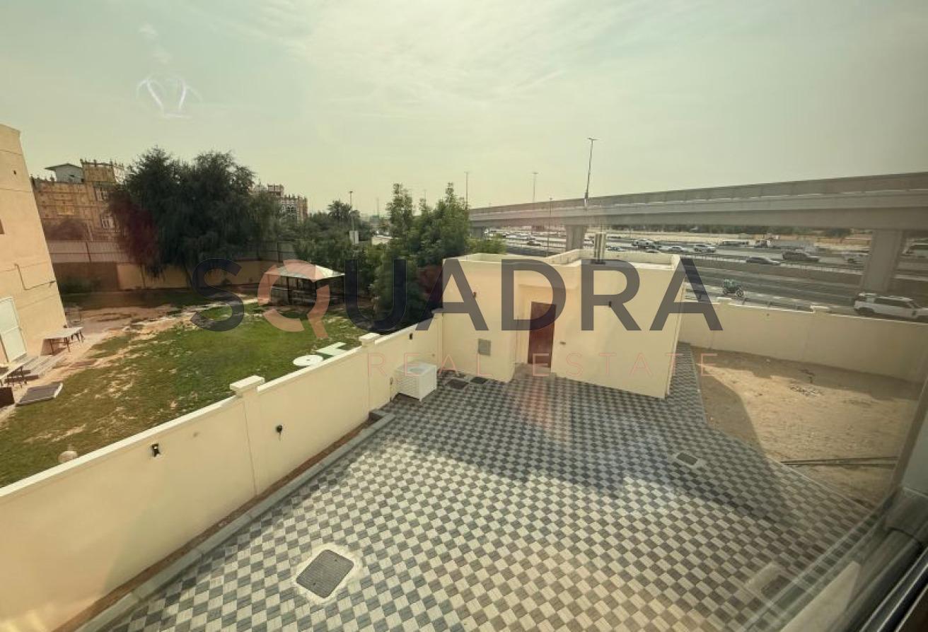Spacious Family Home | Brand New | Easy Access photo 30