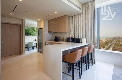 Apartment - 1 - 2 for rent in The Palm Tower - Palm Jumeirah - Dubai
