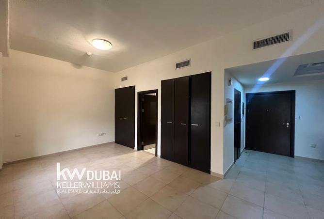 70271095 - Property Image 3