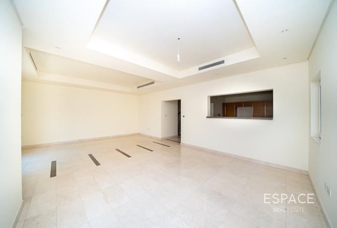 3BRs-A | Corner Plot | Backing Park — 3