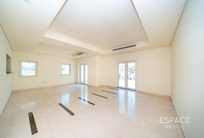3BRs-A | Corner Plot | Backing Park — 2