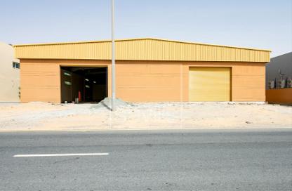 Warehouse - Studio for rent in Emirates Industrial City - Sharjah