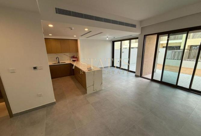 125647960 - Property Image 3