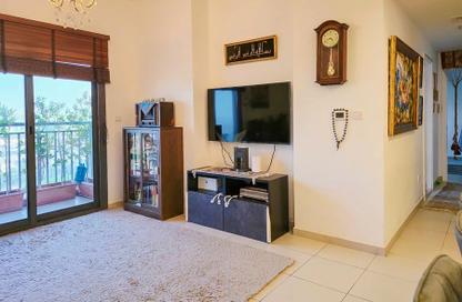 Apartment - 2 - 2 for sale in Zahra Apartments 1A - Zahra Apartments 1 - Zahra Apartments - Town Square - Dubai