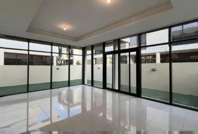 2OieixoKqKu - Property Image 2