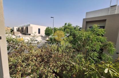 Townhouse - 2 Bedrooms - 4 Bathrooms for rent in Nasma Residence - Al Tai - Sharjah
