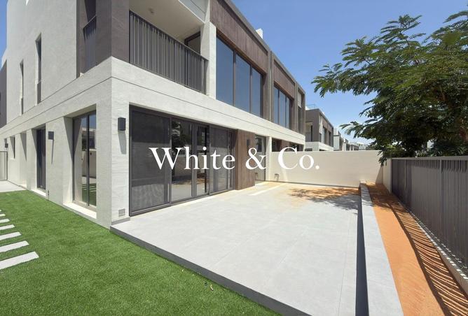 64402850 - Property Image 2