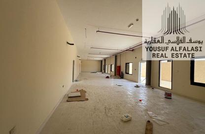 Warehouse - Studio - 4 Bathrooms for rent in Umm Dir - Umm Al Quwain