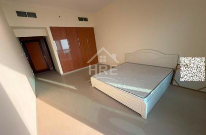 Apartment - 2 Bedrooms - 4 Bathrooms for sale in Corniche Tower - Ajman Corniche Road - Ajman