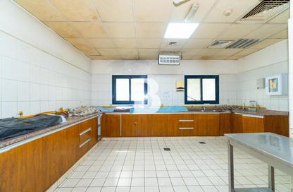 سكن عمال - استوديو للايجار في مجمع دبي للاستثمار - دبي