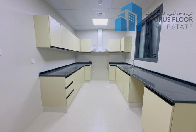 2P39Jtsr4K0 - Property Image 3