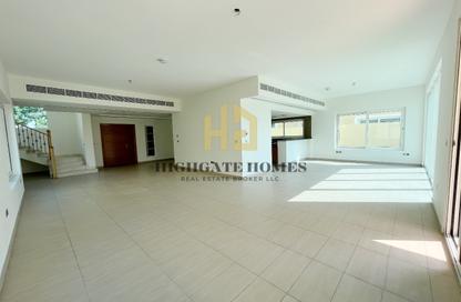 Villa - 4 Bedrooms - 4 Bathrooms for rent in Legacy Nova Villas - District 9 - Jumeirah Park - Dubai