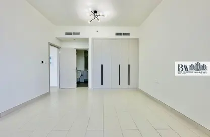 شقة - غرفة نوم - 2 حمامات للايجار في أل جداف أفينيو - الجداف - دبي