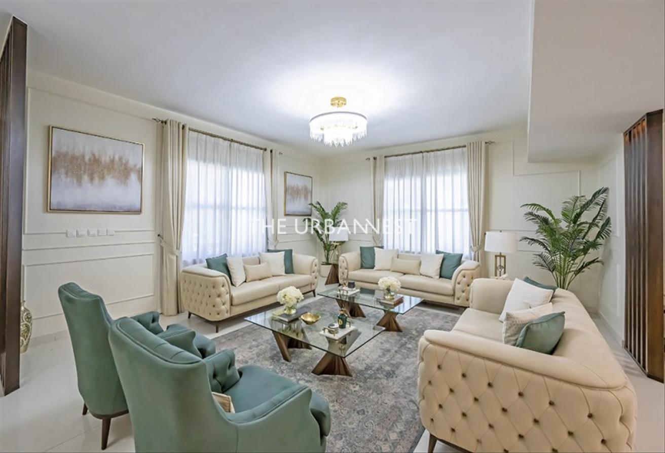 Upgraded and Extended | Spacious | Well Maintained photo 6