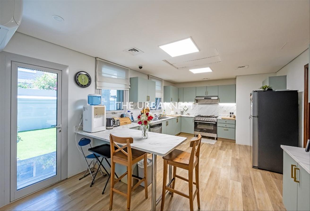 Upgraded and Extended | Spacious | Well Maintained photo 10