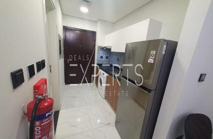 Apartment - Studio - 1 for rent in The Gate - Masdar City - Abu Dhabi