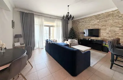 Apartment - 2 Bedrooms - 4 Bathrooms for rent in Al Hatimi - Shoreline Apartments - Palm Jumeirah - Dubai