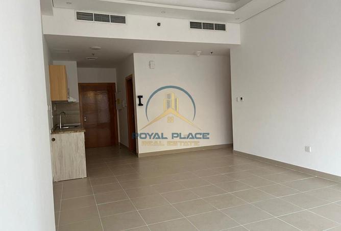 54392407 - صورة العقار 3